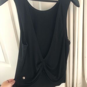 Lulu black workout tank